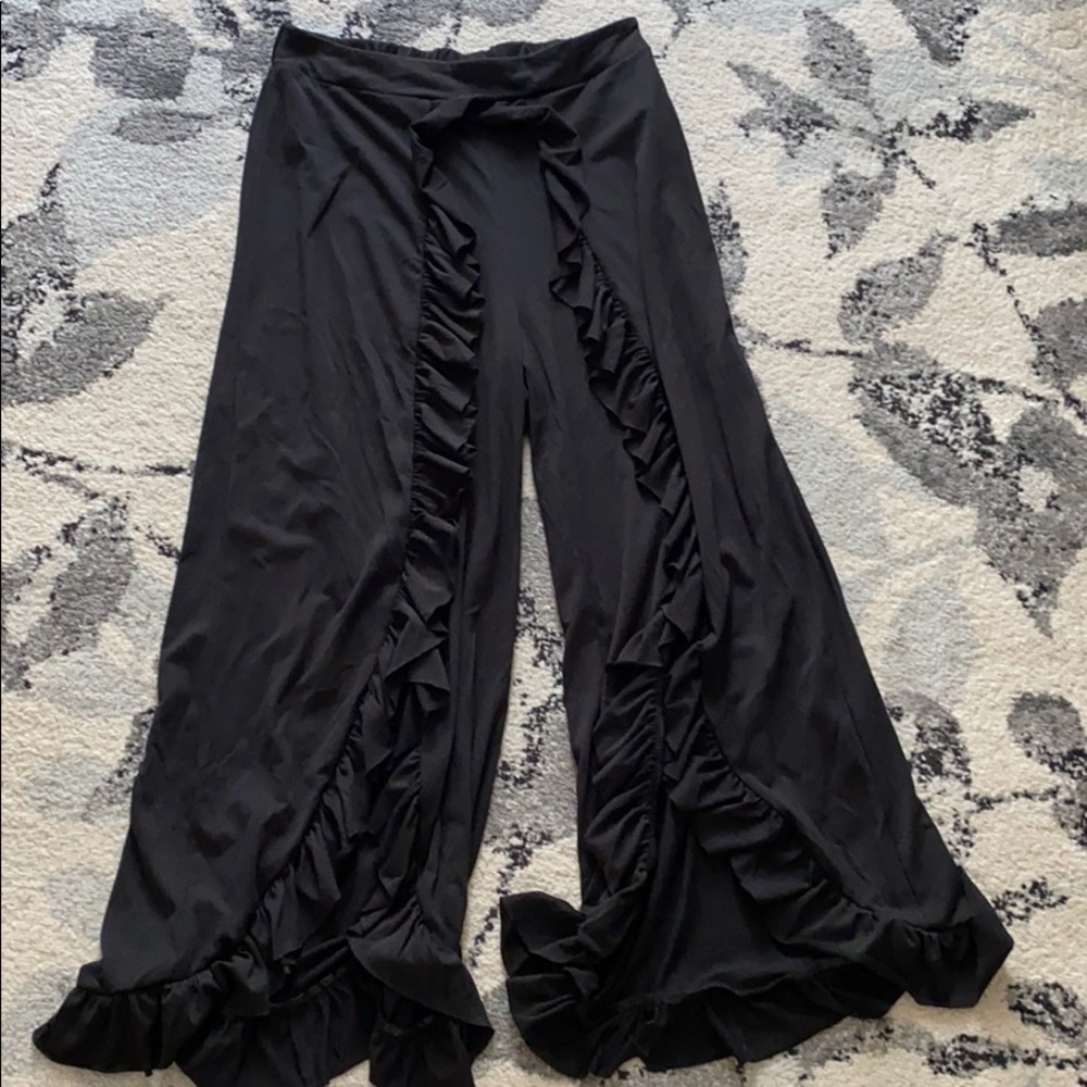 Ruffle Pants